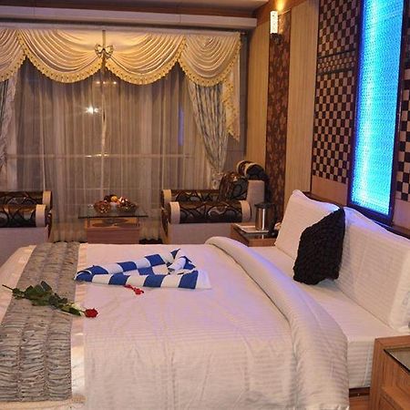 Astoria Residency Hotel Ooty Eksteriør billede