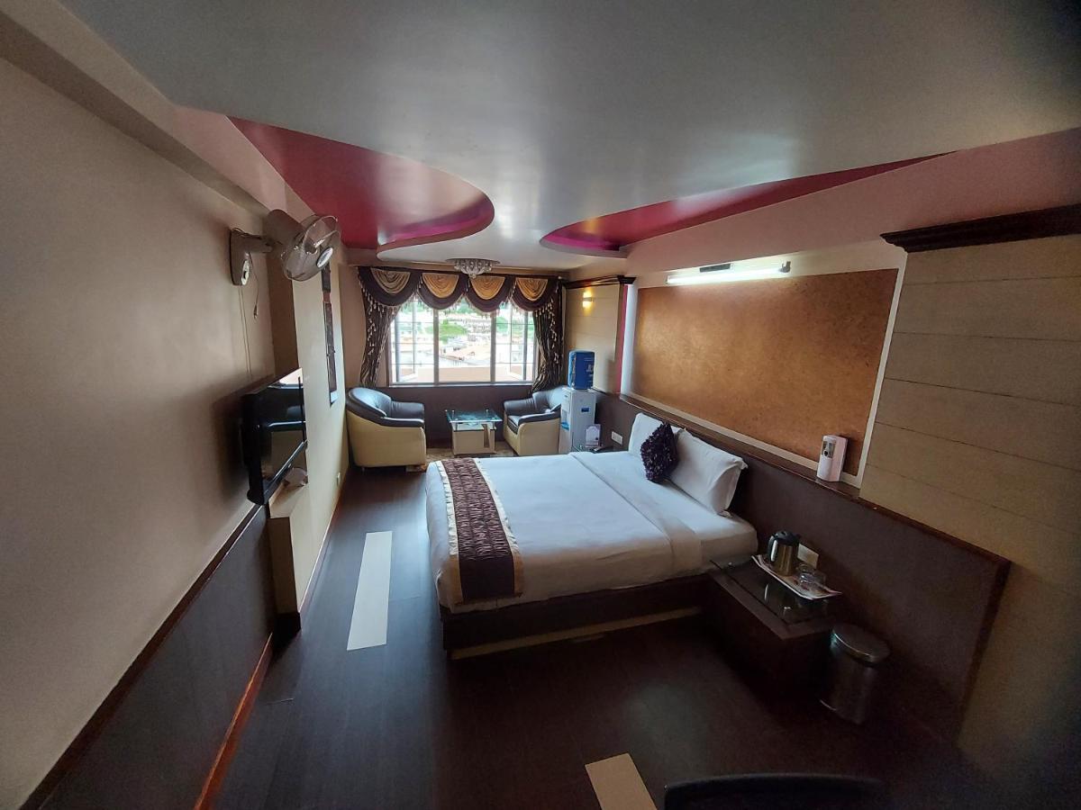 Astoria Residency Hotel Ooty Eksteriør billede