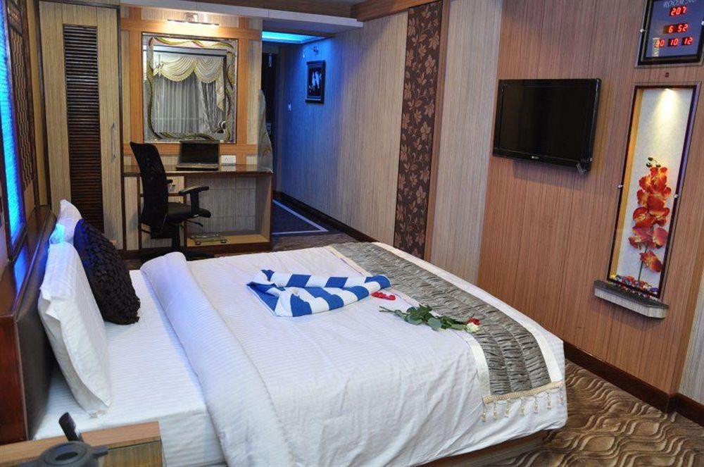 Astoria Residency Hotel Ooty Eksteriør billede