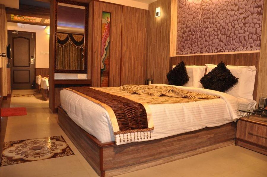 Astoria Residency Hotel Ooty Værelse billede