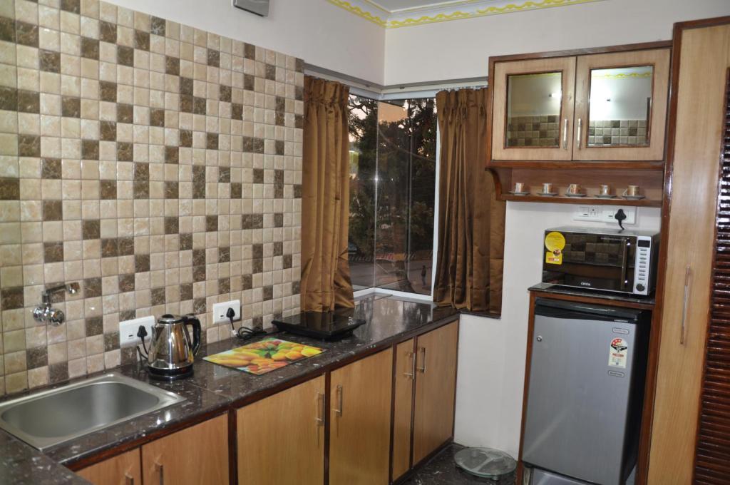 Astoria Residency Hotel Ooty Værelse billede